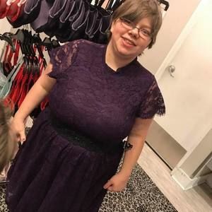 Meet your Posher, Tabitha